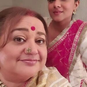 Supriya Shukla Instagram - Hum dono... Pehli baar.. We debut😄😄😄...
Sulochna... Geeta
❤️❤️...
Mera balam thanedar..
9.30 pm.. Mon-Fri...
Only on colors tv.. N jio cinema