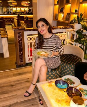 Surabhi Prabhu Instagram - Time spent with family is worth every second. ❤️ 2024 looks beautiful❤️❤️❤️ #aboutlastnight #mapa #momdad #myfamily 
🥂 - @bandramitron 

.
.
.
.
.
 #mitron #bandramitron #familyfirst #blessedwiththebest #surabhiprabhu #mumbaikar #mumbaifoodie #mumbainightlife #mumbaidiaries #familia #familydinner  #bollywoodactoractress #bollywoodactress #surabhi 
#selflove #mumbaiinfluencer #indianinfluencer #indianblogger 
#vulnerable #tollywoodactress #indiangirl #potd 
@maverick.communication01