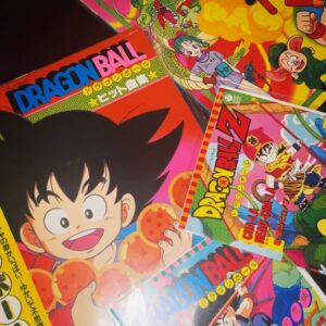 Suradej Pinnirat Instagram - 🤍🕊️🧡

Dragonball🐉 

การ์ตูนเรื่องนี้ให้อะไรหลายๆอย่างกับผม ไม่ว่าจะแนวคิด การใช้ชีวิต ความอดทน ความมุ่งมั่น ไม่ท้อ กับสิ่งที่เราเจอ และการ์ตูนเรื่องนี้ยังเป็นครูสอนวาดรูปให้กับตัวผมด้วย(ผมไม่เคยเรียนวาดรูปเลย) วันนี้ อาจารย์ โทริยามะ อากิระ คนสร้างดราก้อนบอลได้จากเราไป ผมก็คงต้องขอลงโพสนี้เพื่อเปนการไว้อาลัยให้กับอาจารย์ ขอบคุณที่สร้าง ตำนานการตูนดีดีแบบนี้ให้กับคนทั้งโลกนะครับ ยังไงdragonball ก็คงเป็นการตูนที่ผมรักที่สุดแล้ว และไม่ว่าจะโตแค่ไหน ผมก็ยังย้อนกลับไปดูภาคแรก โดยไม่มีคำว่าเบื่อแล้วเมื่อไหรที่คิดถึงตอนที่เรายังเป็นเด็กที่เราต้องตื่นเช้ามาเปิดช่อง9นั่งรออย่างใจจดใจจ่อ ผมก็คงจะเปิดมันดูทุกครั้งเมื่อคิดถึงและคงดูการ์ตูนเรื่องนี้ตลอดไป.... เพลงในรูปสุดท้ายเป็นเพลงที่ #บาสเด็กอ้วนที่แท้จริง ชอบมากๆครับ🫶🏻