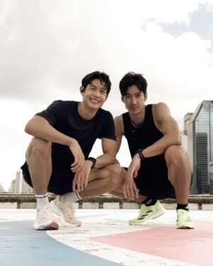 Suriyont Arunwattanakul Instagram - มาแล้ววววววว @khaninch เริ่มซ้อมกับน้องชาย 🔥🔥 รอพร้อมลงสนามแข่งด้วยกันครับ ✌️✌️ ลุยยยยยย