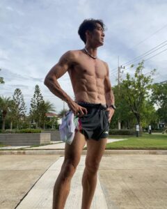 Suriyont Arunwattanakul Top 100 Instagram Photos and Posts