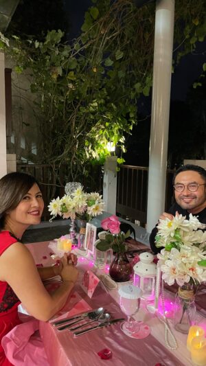 Surya Saputra Instagram - 14.02.23
Romantic Dinner ❤️

(Cieee...☺️🤭)

~~~~~~~~~~~~~~~~
Terimakasih @astonbogor yang sudah menyiapkan makan malam spesial ini. 🙏❤️ Perut kenyang.. Hati senang.. 😍Karena sajian nya enak semua nya. Thank You for your Hospitality ❤️

#thestoriesofsuryacynthia 
#SuryaSaputra #CynthiaLamusu
#KeluargaSuryaCynthia #RomanticDinner #valentinesday #Valentinedinner