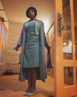 Susan Heyward Instagram - “Betty Porter” has entered the chat! 
New character from Hello, Tomorrow! on @appletvplus!! Huge thanks to the entire team (writers, cast, directors, casting, wardrobe, hair, make up, production design, set Dec, props, camera crew, ADs, transport, crafty, PUPPETEERS (you read that right)…and everyone involved in building this universe of dreamers. The Herculean effort and attention to detail is all to bring some joy and laughter as we all look to an uncertain future. Streaming now!