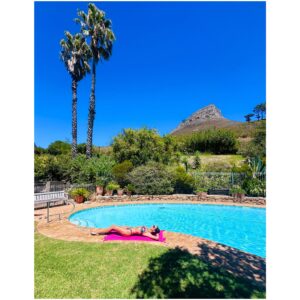Susan Hoecke Instagram - Poolinale! Dieses Jahr mal pinker statt roter Teppich.