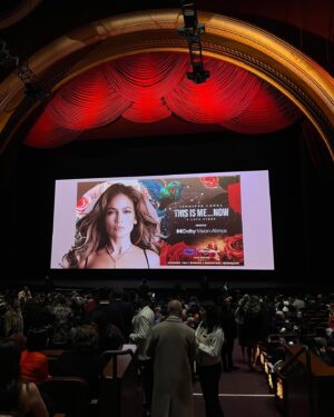 Susie Castillo Instagram - Late Valentine’s Day post ❤️💋🌹

The night before valentines we went to the world premiere of @jlo’s film, This Is Me Now: A Love Story and loved how creative it was. Visually, it was gorgeous, the dancing, acting, costumes, etc was all incredible and the cinematography was stunning. You can see it on Amazon Prime now. It was the perfect way to spend the day before Valentine’s with our sweet friends. 

Swipe over to see Jennifer’s sweet ‘thank you’ message to Ben🥰🥹
