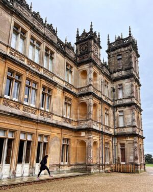 Susie Castillo Instagram - Castle #2 on our tour: Highclere Castle

Ahhhh!!!! My fellow #DowntonAbbey lovers, I hope you all get to visit @highclere_castle someday to experience the same Downton magic we did! 

Photography is not permitted inside the castle so I don’t have any to share but the rule allows you to just take in all the details and enjoy the amazing guided tour. The gorgeous grounds and afternoon tea after the tour didn’t disappoint either! Still on cloud 9 and we can’t wait to go back 🤩