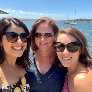 Susie Youssef Instagram - Sharing our lunches since 1989. 
Love you @kimberley.bracken @kate_a_boyle almost as much as prawn pasta with a minimum of 4 prawns 🦐 🍝