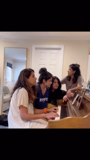 Swagatha S Krishnan Instagram - We “killed” it .. 
RIP UNAKKUTHAAN … 
#4sisters