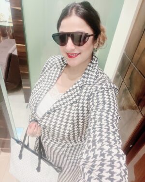 Sweety Chhabra Instagram - Good evening dosto ❤️
Kaise ho aap Sab 
#workmode