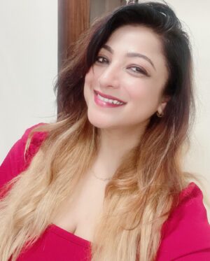Sweety Chhabra Instagram - Good evening dosto ❤️

*Two rules for peaceful life :*

*Depression in failure should not go to heart,*
*Ego in success should not go to brain.*