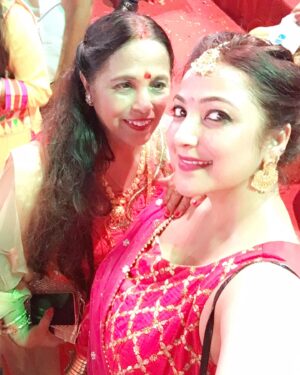 Sweety Chhabra Instagram - Happy Mother’s Day my strength my strong mom❤️
love you a lot 
Always be healthy and happy mom🙌 

(वात्सल्य, धैर्य, त्याग और ममता की प्रतिमूर्ति देश एवं प्रदेश की समस्त माताओं को अन्तरराष्ट्रीय मातृ दिवस पर हार्दिक बधाई एवं शुभकामनाएं।

#MothersDay2024  #WorldMothersDay2024