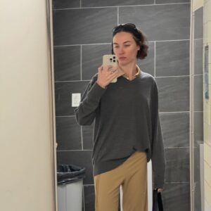 Sydney Lemmon Instagram - Friends and dresses