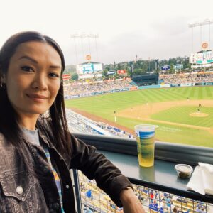 Sydney Viengluang Instagram - Let’s go Dodgers, let’s go! ⚾️ 

#dodgers #dodgerblue #dodgerstadium