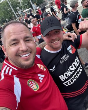 Széki Attila Instagram - ITTHON VAGYUNK👑🇭🇺😎🔥

#hajramagyarok