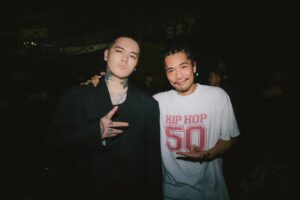 T-Pablow Instagram - Empire Of The Sun feat. T-Pablow,Zeebra (Prod.STUTS)

Music Video公開がYouTubeにて公開しました。@zeebra_the_daddy
Prod by @stuts_atik
Mixd by @ryusei_ebo