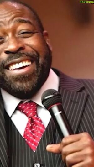 T.D. Jakes Instagram - What could drive a man growing up in poverty, not knowing his birth mother or father, to motivate millions through the commanding eloquence of his speech? His gift catapulted him into an international, intercontinental linguistically icon. From talk shows to Fortune 100 companies, he has done it all. I even have had the privilege to have him at some of our largest events. He was driven by an inner voice that could not be denied and the seeds of greatness planted in him from the generations that preceded him! I had to share his compelling story. He embodies what I’ve been challenging you in #DontDropTheMic.

@TheLesBrown couldn’t afford to drop the mic, and because of that resolution, lives would forever be changed! The entire world was waiting on his voice, and the world is anticipating yours!

Invest in yourself, pick up a copy of my new book and stop procrastinating. If you don’t change the world, at least you can change your world!!!!

#WhereverBooksAreSold