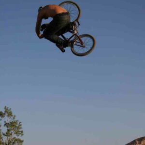T.J. Lavin Instagram - I never knew to call it fold and hold but that’s what I tried to do. Haha #bmx #bmxfamily #shoulderbleed