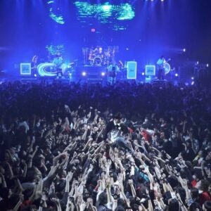 TAKUYA∞ Instagram - 2/18 LIVE HOUSE tour  仙台GIGS
#UVERworld
#音楽
#バンド
#2階席の1番後ろまでがステージ