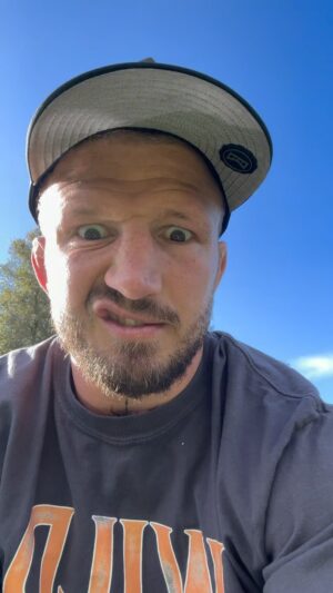 TJ Dillashaw Instagram - So ready to not be injured, wish me luck that this will be my last shoulder surgery. But it won’t stop me from enjoying life. Hope you all have a great Easter.