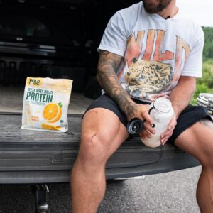 TJ Dillashaw Instagram - Crushing hills in Montana for leg day. #FuelYourAdventure with @wildsocietynutrition. That Citrus Punch smacks. Most refreshing protein there is.