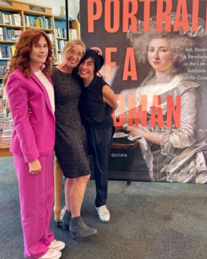 Tabitha Soren Instagram - Very excited to dig into this new book by BRiDGET QUINN⁠
@bquinnterest ⚡️⁠

Photos by the fabulous human and artist @jd_beltran 👊
⁠
https://www.amazon.com/stores/Bridget-Quinn/author/B01M0FGYTG?ref=ap_rdr&isDramIntegrated=true&shoppingPortalEnabled=true⁠
⁠