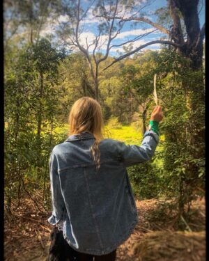 Tabrett Bethell Instagram - Creating  the story @shaftyhaft