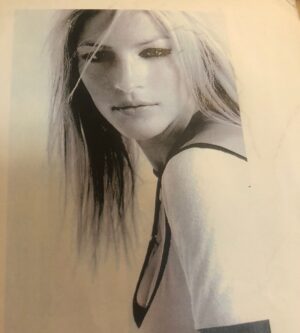 Tabrett Bethell Instagram - 🇮🇹🇮🇹🇮🇹

Milan days ..

What a season that was..

All of 22..

Three girls, living in a tiny apartment, shower full of mould, vino at the duomo, endless prosciutto on melon and loving it 😍

#Milan #Italy #Modelling #CiaoCiaoBebeh