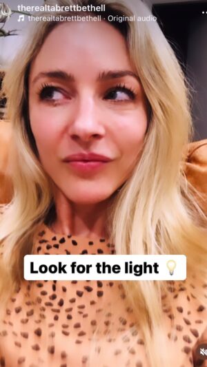 Tabrett Bethell Instagram - Choose love ❤️
