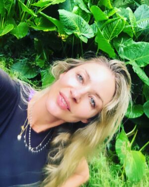 Tabrett Bethell Instagram - Nature 🌱