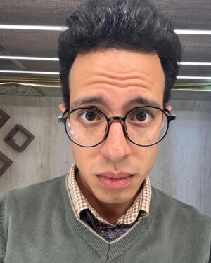 Taha Desouky Instagram - كل سنة وانتوا طيبين 
استنوني ابتداء من بكرة ان شاء الله في دور "وجيه" في مسلسل "الصفارة "
شكرا جدا لكل حد وثق فيا ودعمني و وقف جنبي من اهلي واصحابي واساتذتي ويارب ابقى عند حسن ظنكوا جميعا و اكون ضيف خفيف عليكوا في رمضان .
مسلسل الصفارة - رمضان ٢٠٢٣
بطولة أستاذي واخويا الكبير أحمد أمين
إخراج أ/ علاء إسماعيل 
انتاج : @mediahubadvertising 
Management: @ginger__tm