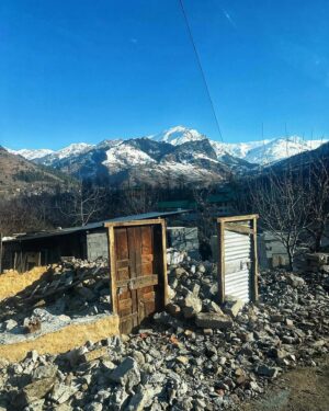 Tahir Raj Bhasin Instagram - manali lately 
.
.
#shootlife #ykka2 #ontheroad