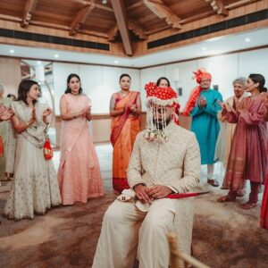 Tahir Raj Bhasin Instagram - Throwback to the Kerala wedding week #BhaiKiShaadi #Tbt