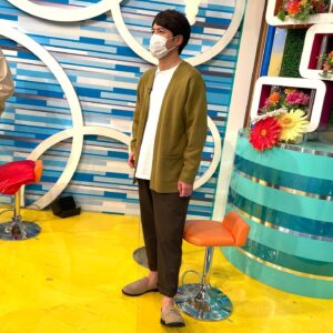 Taichi Masu Instagram - 📺
前回よりも
一歩前に写れる順位で良かったです😂

#ヒルナンデス
#ファッションコーデバトル
#順位順に並ぶ
#篠原光🥇
#羽鳥慎一🥈
#桝太一🥉
#梅澤廉🐝

‥実際にこれを私服に取り入れるかはともかく、
ドライブ紅葉デートプランで提案した
国立科学博物館の筑波実験植物園( @kahaku_nmns )には、
早く実際に行ってみたいものです🌴🌲