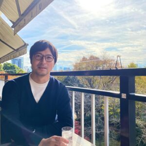 Taichi Masu Instagram - 🍁
今年、人知れず自分の中で
地味に変化したこと２つ。

・上野の博物館に行く機会が妙に増えた

・ひげを剃る必要性があんまりない(日曜以外)

‥いろいろ試行錯誤の2022年でしたが、
あと１ヶ月、ちゃんと走り切ろうと思います。

皆さまもどうか
あったかいもの 食べて
あったかく お過ごし下さい。

#師走
#上野
#ビーフシチュー
#ほぼ一致した絵文字🥘