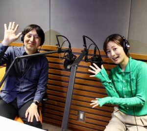 Taichi Masu Instagram - 📺
今夜 22:30〜
ラジオ日本(FM924 AM1422)にて
「日テレアナ・ザ・ワールド」

桝・徳島 コンビでお送りします🎧
@tokushima_erika 

途中までは２人とも肩肘はらずに
話したい放題ぶっちゃけていましたが、
思い出の一曲がかかったところ辺りで
妙に しんみりしてしまいました笑

#アナザワールド
#radiko でもお聴き頂けます

‥ちなみに２枚目、
徳島アナがプレゼントしてくれた
ハンカチの柄が
個人的に盛大にストライク😂