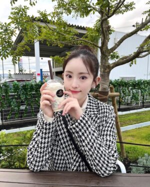 Takei Sara Instagram - 🍫🥛