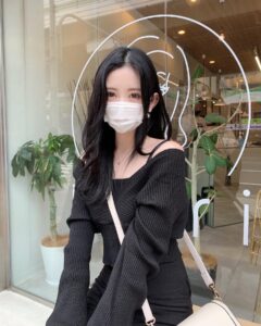 Takei Sara Most Liked Photos and Posts