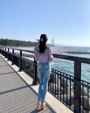 Takei Sara Instagram - 風つよかったです。