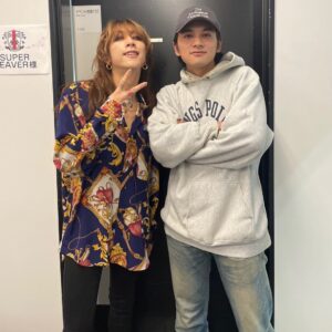 Takumi Kitamura Instagram - VIVALA ROCKにて
最高の出会いと最高のステージに
感謝致します。
明日Japan jam 参ります。