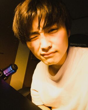Takumi Kizu Instagram - 人は成功と失敗を繰り返す
エモショットを狙ってみたものの、なかなか難しいものだ、
#エモい