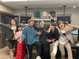 Takumi Kizu Instagram - 全員集合
文化放送も久しぶりにお邪魔しました

楽しかったよい
#キュウレン
#イジンデンシン
