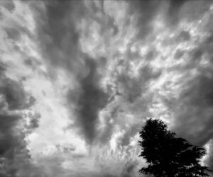 Takumi Saitoh Instagram - ロケ先の空 

迫力のある空

photo： @takumisaitoh_official