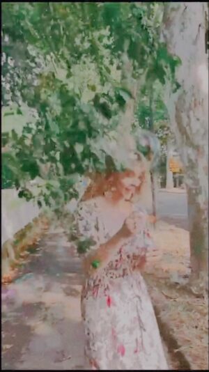 Tamara Aleksić Instagram - 🕊️
#ilbuongiornosivededalmattino 
s’vama - uvek 🌻 
@_che_guemara @endzi_88