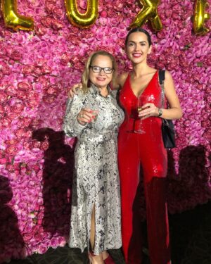 Tamara Duarte Instagram - Repost: @hrh_foundation 500 Fierce & Fantastic guests who joined us last night for the 2019 Humber Heels Women’s Event! Thank you for helping to raise $185,000 in support of programs at Humber River Hospital including the Comprehensive Obstetrical Care Clinic! How amazing were @keshiachante, @luxuriousroxy, and @aliciasmcn?! We were also so proud of our grateful patient Stefanie, our brilliant Humber Panel, and our Humber Hero Paula Reynolds.
.
It was an evening filled with fun, great conversation, lots of fundraising and of course, shopping! We hope you enjoyed the evening’s activities, including the @luxemagcanada Lounge.