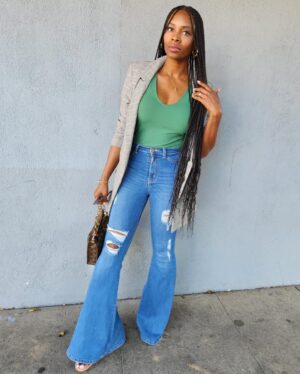 Tamberla Perry Instagram - A lil Friyay fashion for ya..
braids by @shawnna818 
📷 bryan leder 

#fridayfashion #bellbottoms #stylish #styledbyme #fashion 
#fashionforward #fashionista