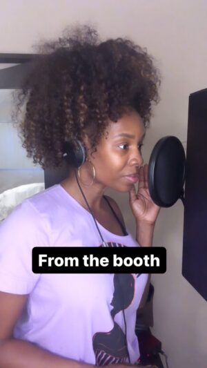 Tamberla Perry Instagram - Voice like butta! Gone head and get you a @ford today!!!

#voiceover #voiceoverlife #ford #actress #reelsinstagram #commercial #artist
