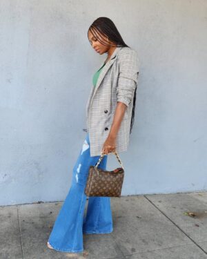 Tamberla Perry Instagram - A lil Friyay fashion for ya..
braids by @shawnna818 
📷 bryan leder 

#fridayfashion #bellbottoms #stylish #styledbyme #fashion 
#fashionforward #fashionista
