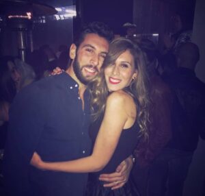 Tamer Hashem Instagram - I feel so lucky to call you my sister. Thanks for being the best .
Happy birthday my love 😘
@lanahashim