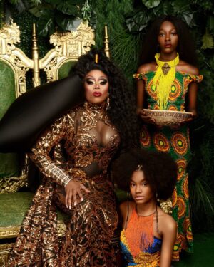 Tamisha Iman Instagram - Know your place, Know your position 👑
#IMANDYNASTY #IMANPOWER #rupaulsdragrace #comingtoamerica 

Location: @cultureexperienceatl_
Queen: @tamisha_iman
Gown: @tamisha_iman
MoldelsWardrobe: @ivyshowroom
Models: @aimodelmanagement 
Hair: @kthestylistb
Makeup: @makeupsurgeon
Photographer: @iroqphotography