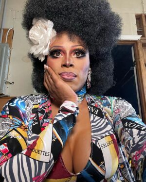 Tamisha Iman Instagram - Me watching my posts and looking at all the hate and wondering who are these people that think I give 2 shits about what they think of me. If unbothered was a person #Unbreakable #LEGENDARY #ICON #TamishaIman #IMANDYNASTY #CommunityNotIndustry